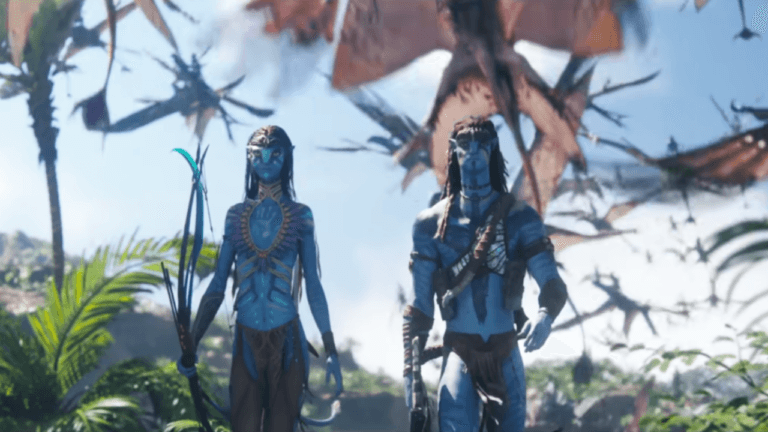 Na’vi characters in Pandora’s jungle illustrating Avatar visual language through environment, color, and cinematic world-building