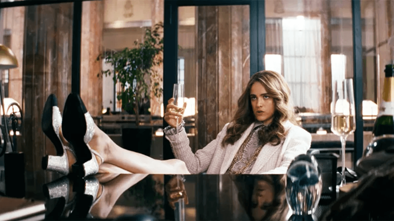 Margaret Qualley in How to Make a Killing A24 thriller