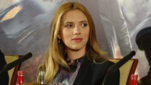 Scarlett Johansson: James Gray’s Paper Tiger joins Cannes Palme d’Or race. Starring Adam Driver, Scarlett Johansson, Miles Teller; Neon acquires rights.