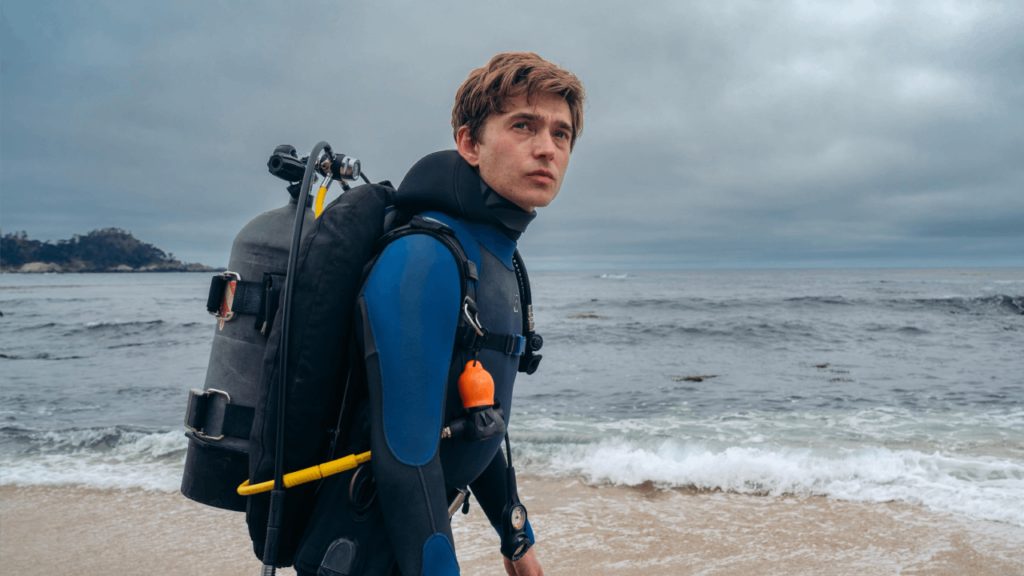 Whalefall survival thriller starring Austin Abrams and Josh Brolin.